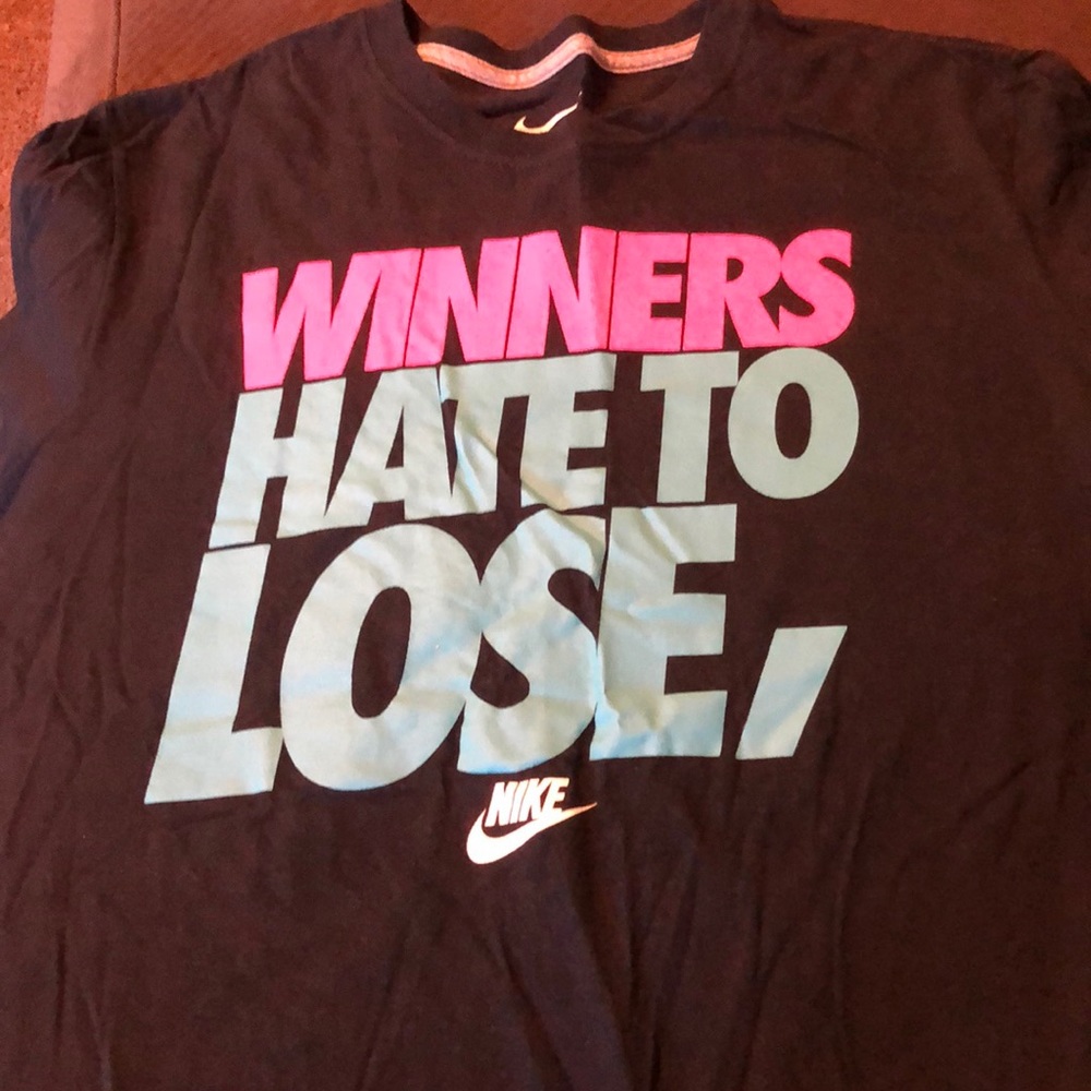Nike shirt never worn